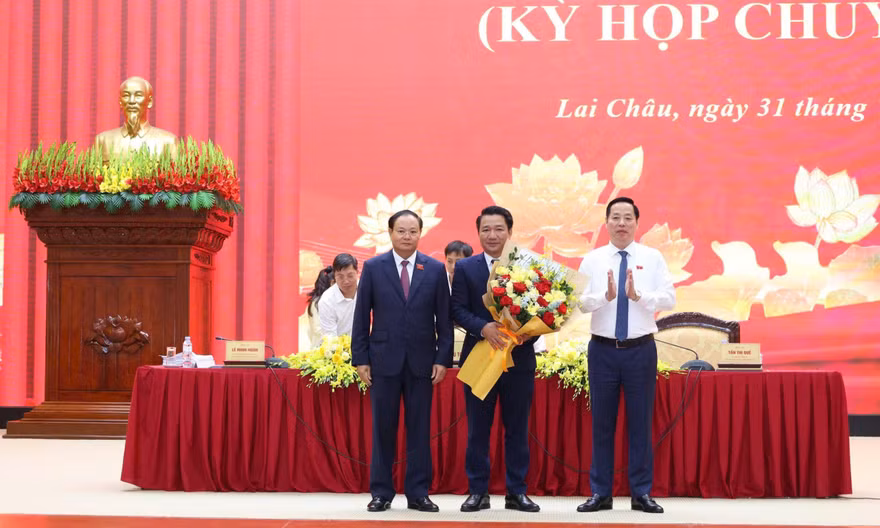 Bí Thư xã Bum Tở được bầu làm Phó Chủ tịch HĐND tỉnh Lai Châu