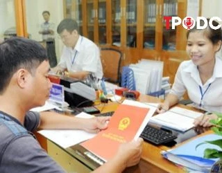 Không được yêu cầu người dân chỉnh lý giấy tờ đất đai sau sáp nhập