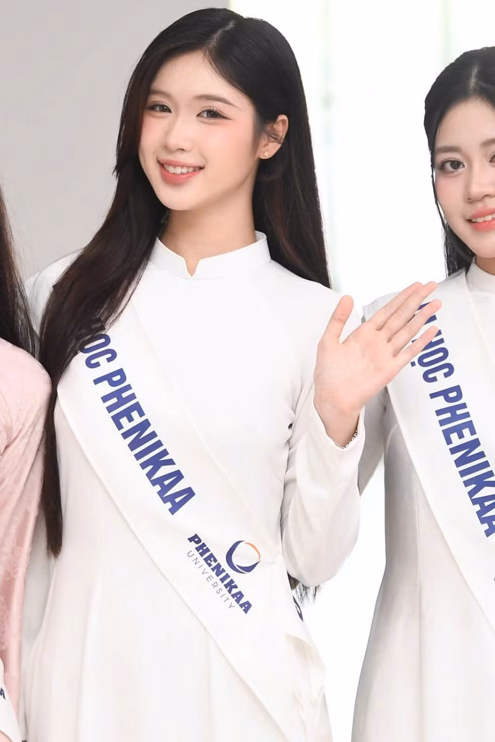 PGS.TS Nguyễn Phú Khánh: 'Á hậu Vân Nhi truyền cảm hứng cho nữ sinh Đại học Phenikaa'