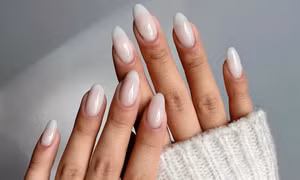 Ý tưởng để bộ nail theo phong cách tối giản của bạn trông không còn nhàm chán