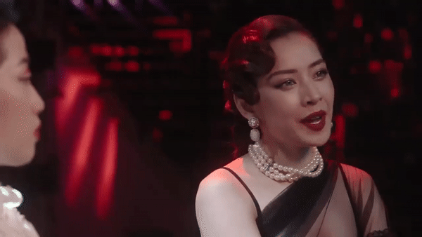 Chi Pu 'nấc nghẹn' kể lại khoảng thời gian chịu đựng scandal nối tiếp 