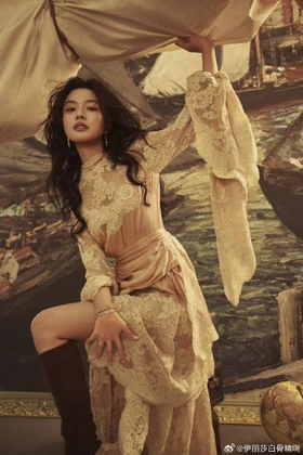 Đêm hội Gào thét 2025: Sự thật màn "đụng hàng" giữa Điền Hi Vi và Từ Nhược Hàm