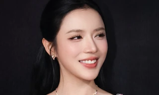 LyLy đóng cảnh nóng với bạn diễn kém 8 tuổi