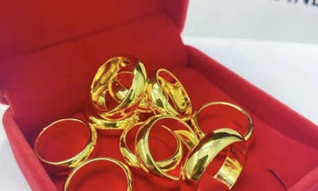 Giá vàng đồng loạt tăng rất mạnh 