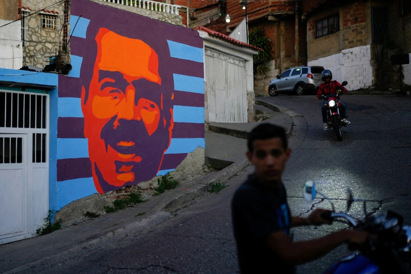 Những tháng ngày thăng trầm của Tổng thống Venezuela Nicolas Maduro qua ảnh