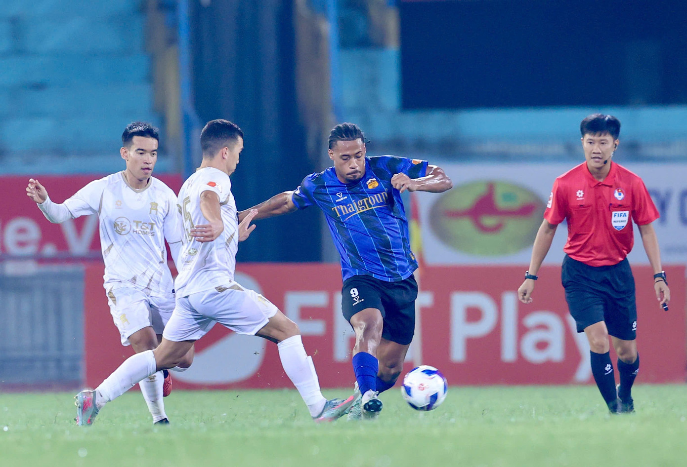 ha-noi-vs-hagl-6.jpg