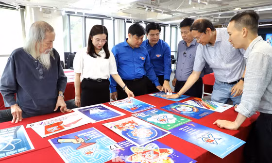Lựa chọn tranh cổ động tuyên truyền Đại hội Đoàn toàn quốc lần thứ XIII
