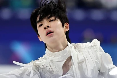Vận động viên được khen là 'hoàng tử sân băng' ở Olympic mùa đông