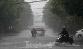 Đường tỉnh và quốc lộ qua Thanh Hóa đến Hà Tĩnh bị gián đoạn