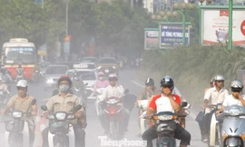 Sắp kiểm soát khí thải ô tô, xe máy