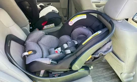 Lo ngại ô tô 'trượt đăng kiểm’ vì thiếu ghế trẻ em