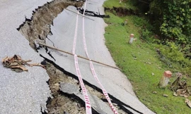 Công bố tình huống khẩn cấp về thiên tai trên 3 tuyến quốc lộ 