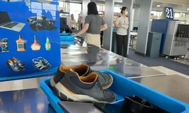 Sắp hết cảnh cởi giày, mở laptop soi chiếu an ninh hàng không