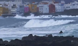 18 người thương vong ở thiên đường du lịch Tenerife