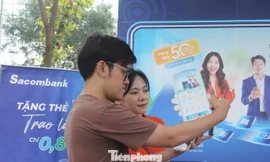 Sacombank mang 'sân chơi số' đến Ngày thẻ Việt Nam 2025