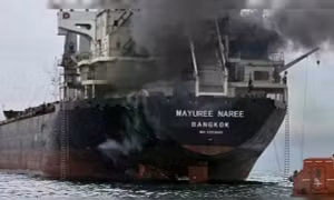 2.000 tàu mắc kẹt ở eo biển Hormuz, 20.000 thủy thủ kêu cứu giữa phong tỏa