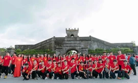 'Thắp lửa tuổi trẻ – Tri ân anh hùng': Khắc sâu lòng biết ơn lịch sử của học sinh Lương Thế Vinh