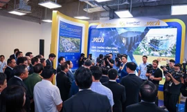 Tiếp tục đẩy mạnh ứng dụng AI, “siêu cảng” Việt Nam SuperPort™ của T&T Group gây ấn tượng mạnh tại VIIE 2025