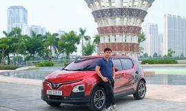 Chủ xe VinFast VF 5 sau 2 năm sử dụng: 'Không khói bụi, tiết kiệm, dùng rẻ ngang xe máy'