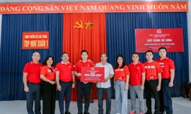 Generali Việt Nam trực tiếp trao tặng hơn 1,2 tỷ đồng hỗ trợ người dân tái thiết cuộc sống sau bão lũ