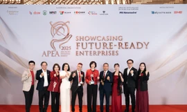 Generali Việt Nam lập 'hat-trick' 03 giải thưởng tại Asia Pacific Enterprise Awards 2025 