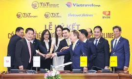 Vietravel Airlines mang tới những trải nghiệm đặc biệt gì tại Triển lãm thành tựu Đất nước?