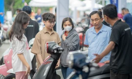 Từng hao ví với xe xăng, học sinh lớp 12 bất ngờ vì xe máy điện VinFast... chạy cả năm không tốn đồng nào