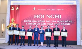 Vinataba tiếp tục đồng hành với nhiều chương trình an sinh xã hội