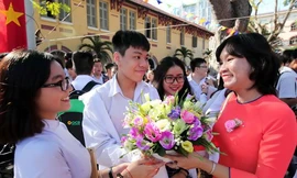 Gợi ý 3 món đồ công nghệ hữu ích cho giáo viên nhân dịp 20/11