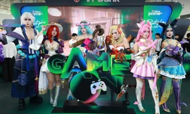 Trai xinh gái đẹp khuấy đảo sự kiện VPBank presents eSport Festival: Legends Unite