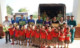 Vinamilk cùng cộng đồng viết tiếp hành trình sẻ chia