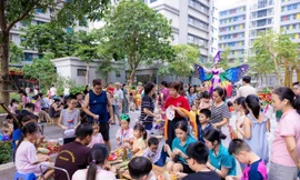 Sắc màu trung thu trong khu đô thị hiện đại