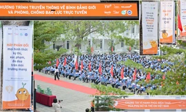 Tô cam 2025: Hơn 1.500 học sinh cùng nói ‘không’ với định kiến giới và bạo lực trực tuyến 