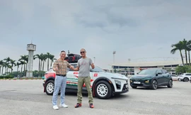 Chủ xe VinFast VF 7 lên đường "độc hành' xuyên lục địa, vượt 50.000 km từ Hà Nội đến châu Phi