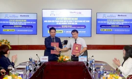 Medtronic Việt Nam và Bệnh viện Trung ương Huế tiếp tục đẩy mạnh đào tạo, chuyển giao công nghệ