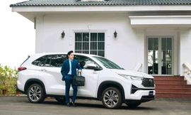 Toyota Innova Cross sẵn sàng chinh phục khách hàng qua trải nghiệm lái thử cuối năm