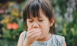 Chuyên gia cảnh báo mối nguy hại từ vi khuẩn thời điểm giao mùa