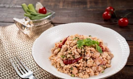 Thắp lửa tình thân với món gỏi gà Mỹ băm kiểu Thái mùa vu lan