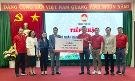 Vietlott ủng hộ 5 tỉnh, thành phố miền trung khắc phục hậu quả lũ lụt 