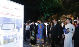 Có gì lên phường gặp... robot hành chính công nhé!