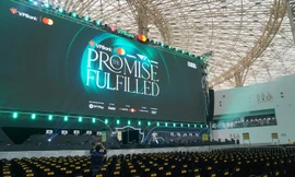 Choáng ngợp sân khấu đại tiệc eSports VPBank Presents T1 in Vietnam: The Promise Fulfilled