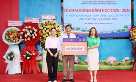 Hàng ngàn học sinh được tiếp sức đến trường từ sáng kiến giáo dục bền bỉ 20 năm của Chubb Life Việt Nam 