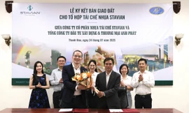 Dự án tổ hợp tái chế nhựa Stavian chính thức nhận giấy chứng nhận đăng ký đầu tư