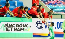 Không còn chú trọng vào điểm số, cha mẹ Việt đang thay đổi cách nuôi con