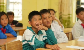 FPT cùng LG mang công nghệ kết nối tri thức cho học sinh vùng khó