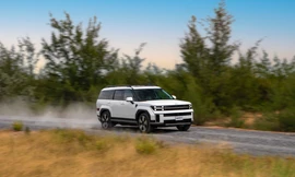 Hyundai Santa Fe và hành trình "Cung Chủy": Khi cỗ máy hiện đại đối thoại cùng miền di sản