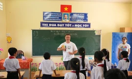 ILA thắp sáng tương lai học trò Giồng Nổi bằng những lớp học mới