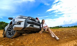 Trải nghiệm Toyota Hilux, bán tải bán chạy nhất Đông Nam Á tại giải đua xe địa hình lớn nhất Việt Nam PVOIL VOC 2025