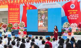 Chuyên gia cảnh báo về ‘đại dịch khói trắng’ học đường