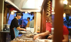 Mối nguy về an toàn thực phẩm và dịch vụ y tế trong ngành du lịch 